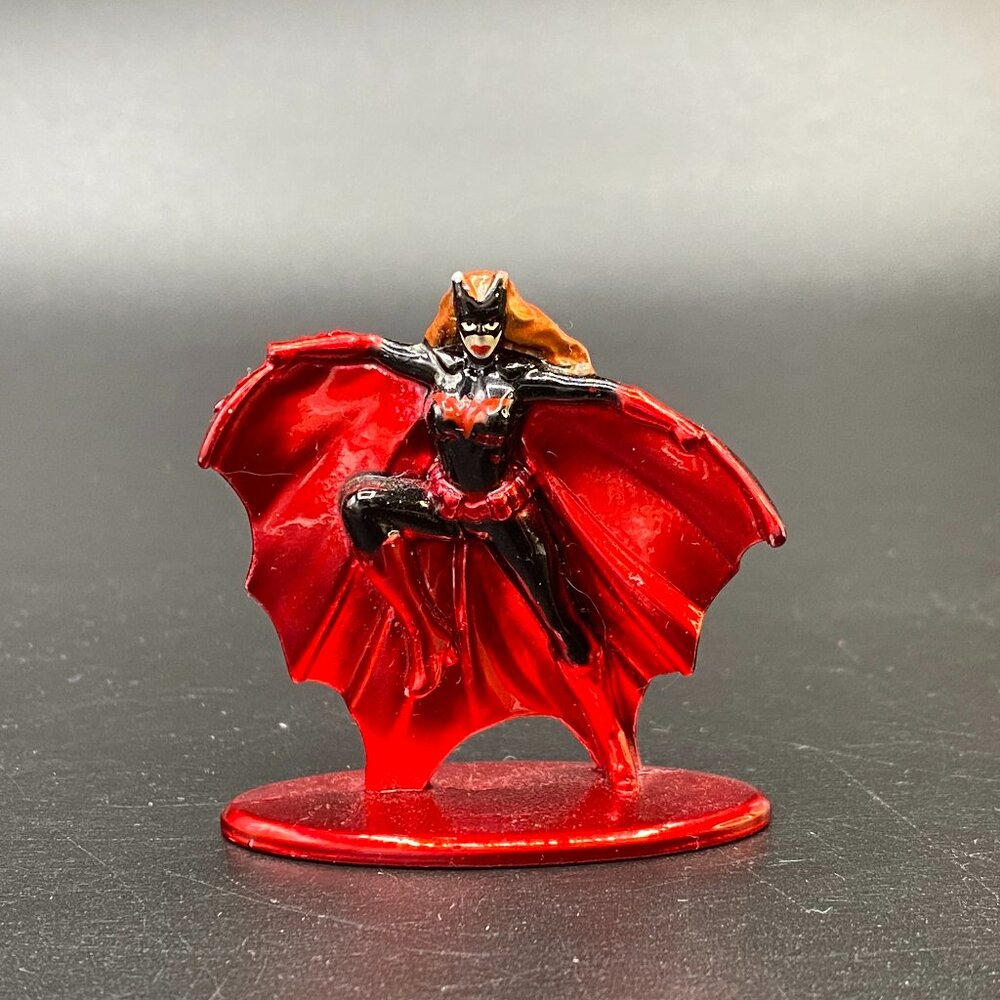 Nano Metalfigs DC Comics Batwoman Die Cast Figure Jadatoys
